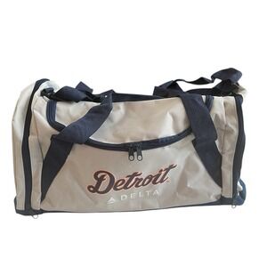 Detroit Tigers x Delta Gray Navy Blue Duffle Small Lightweight Zip Pockets